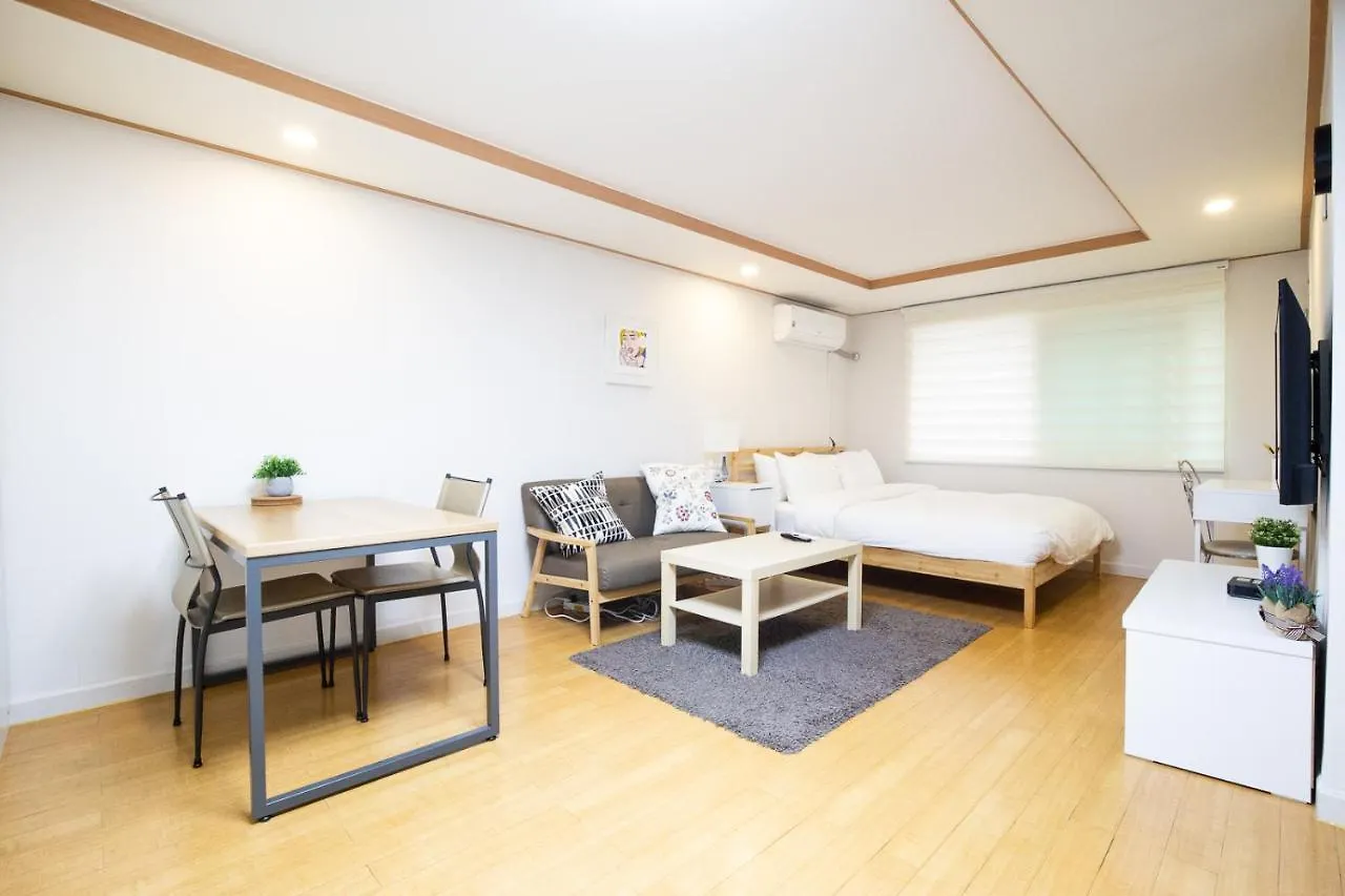 Daebok'S Amazing Home Soul Jižní Korea