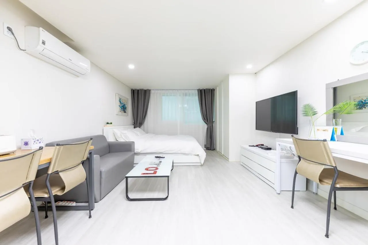 Daebok'S Amazing Home Seul 0*,